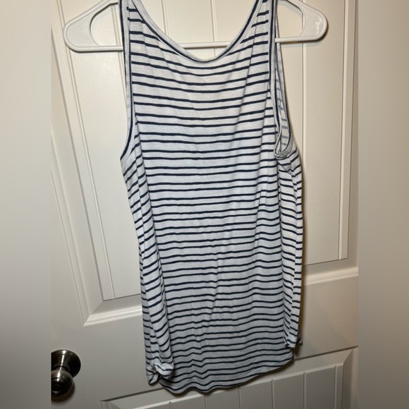 A.n.a. tank top size large - Picture 4 of 4